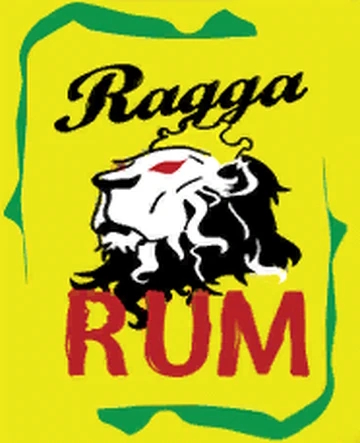 Этикетка с надписью Ragga Rum, изображением головы льва с черной гривой и красным глазом на желтом фоне, обрамленная зелеными линиями.